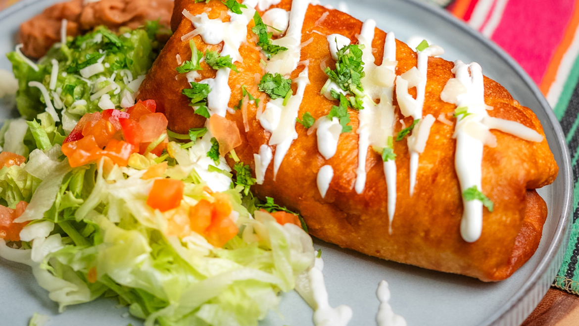 Chimichanga Burrito Frito al estilo Monterrey
