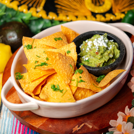 Guacamole con Totopos