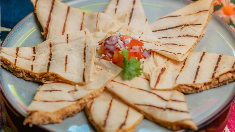 Quesadilla Chicken Tinga